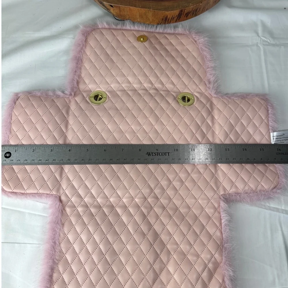 FAO Schwarz Kids Pink Faux Fur Handbag Quilted Interior Gold Logo 59343A24124
